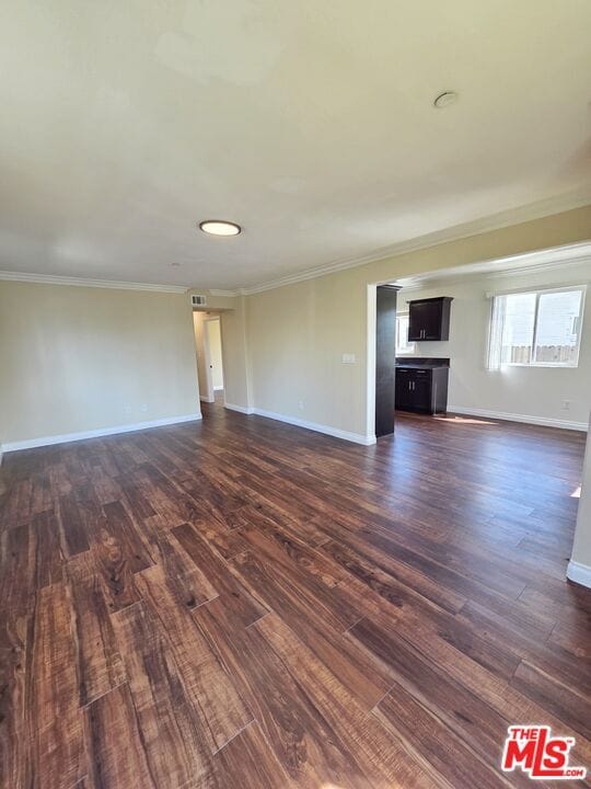 Building Photo - 1719 W 39th Pl