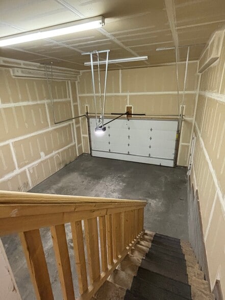 Building Photo - 20713 Mountain Vista Dr