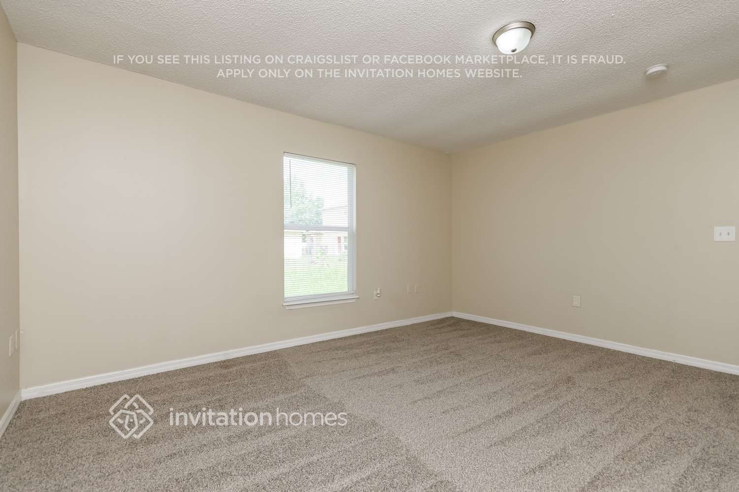 Building Photo - 639 Mercado Ct