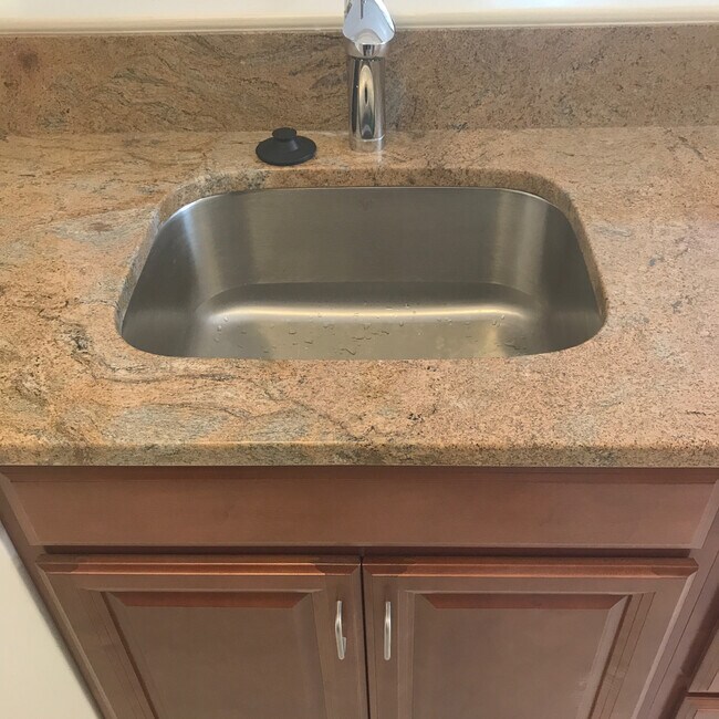 Granite Counters - 231 Lake St