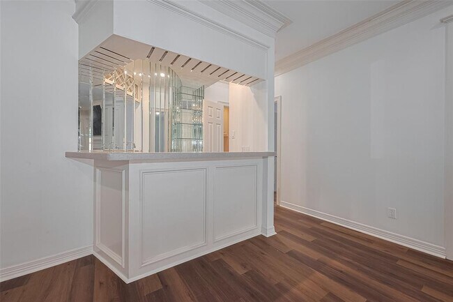 Building Photo - 510 Barkers Cove
