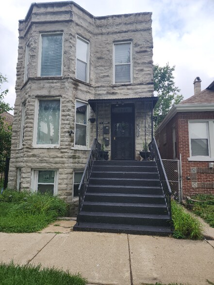 Primary Photo - 6352 S Rhodes Ave