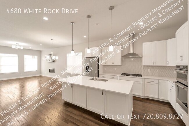 Building Photo - Spectacular 2 Bed 2 Bath in Broomfield!