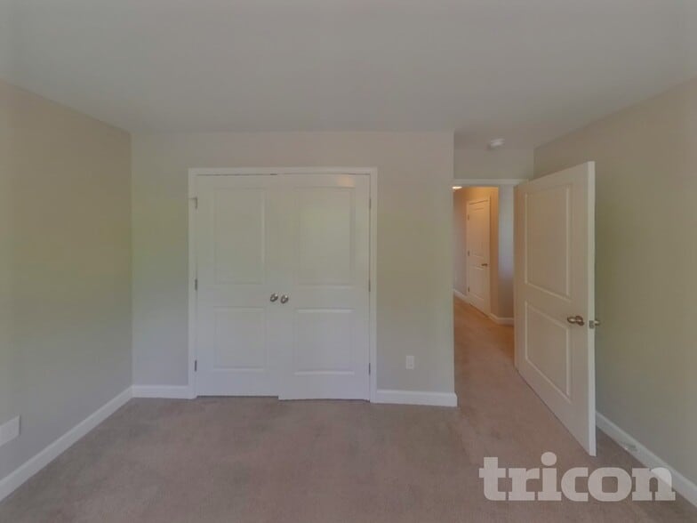 Building Photo - 2165 Cason Ln