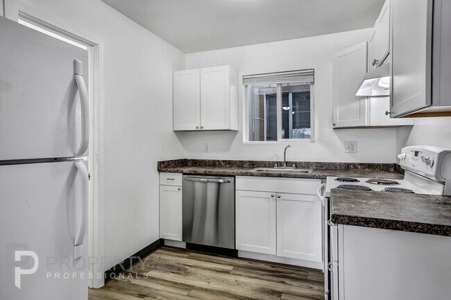Building Photo - Apartment for Rent in Downtown Silt