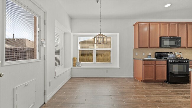 Building Photo - 6439 Brimridge Ln