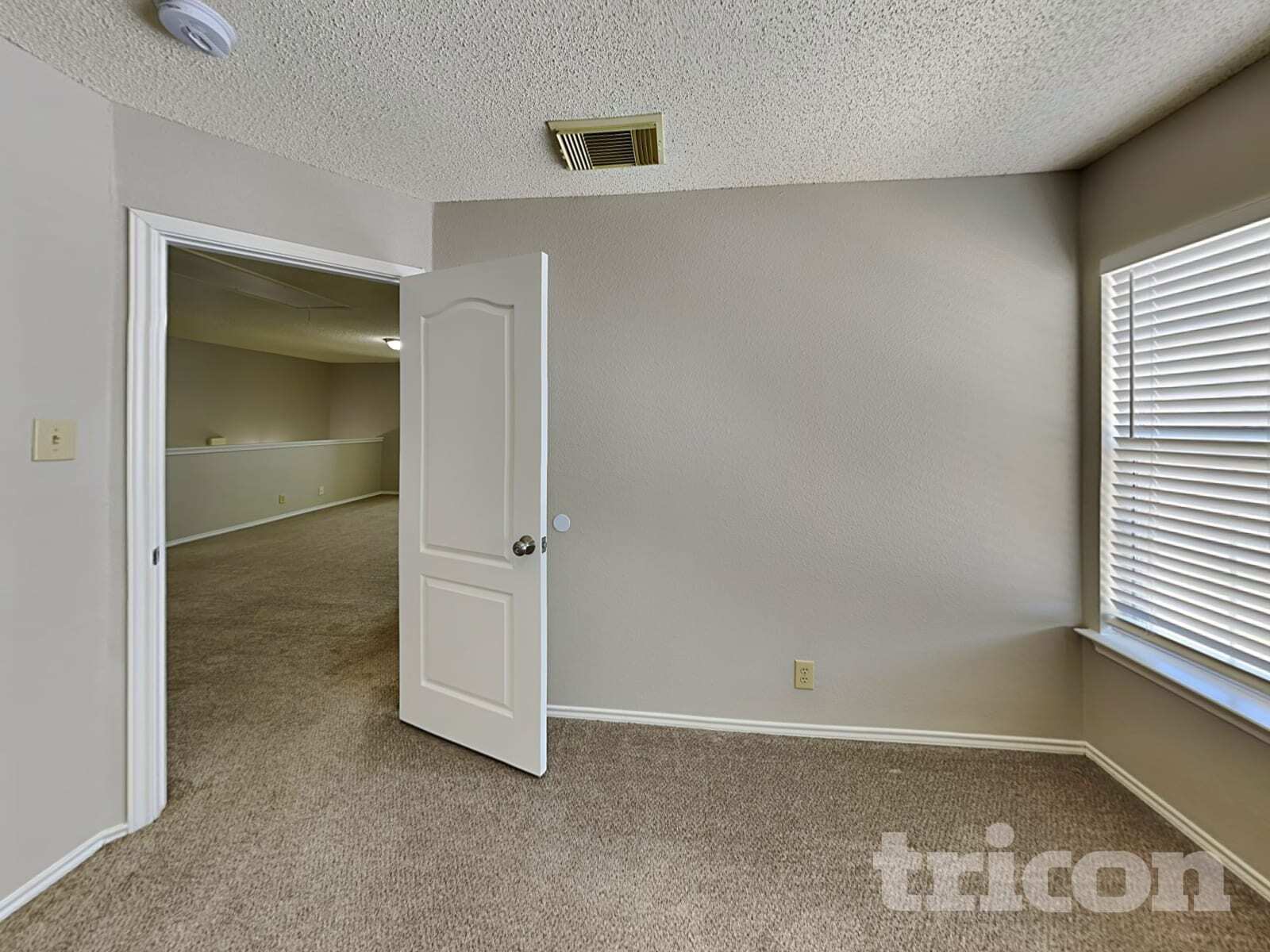 Building Photo - 1074 Stone Branch