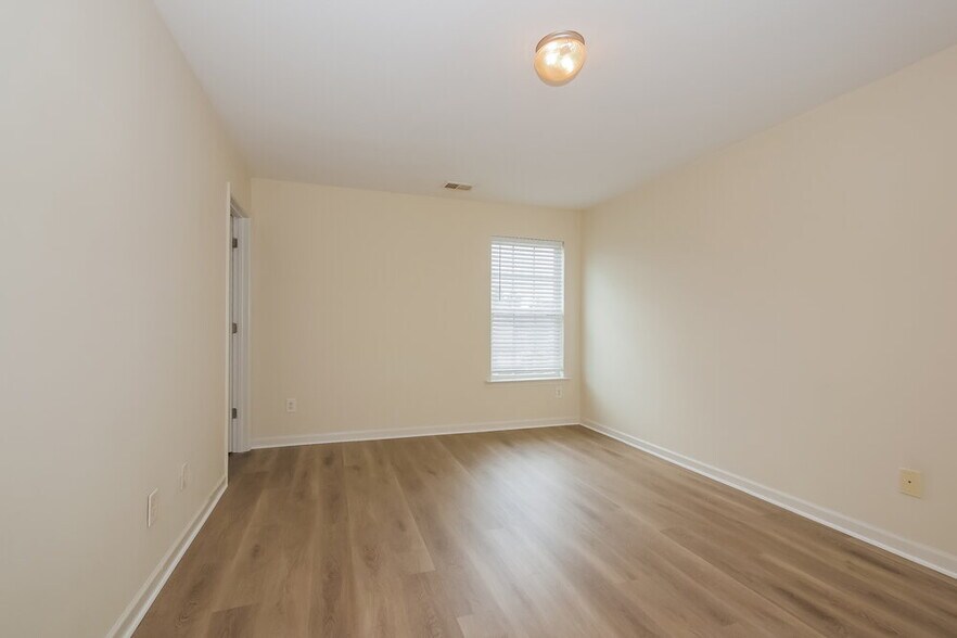 Building Photo - 1116 Corkscrew Way