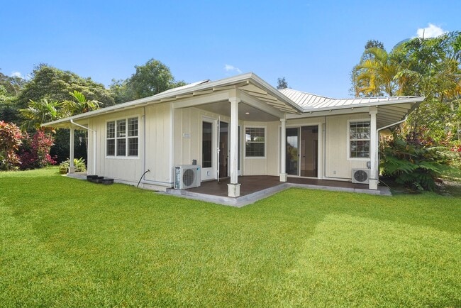 Building Photo - Private 3 Bed/3 Bath Koloko Home: 1 Acre, ...