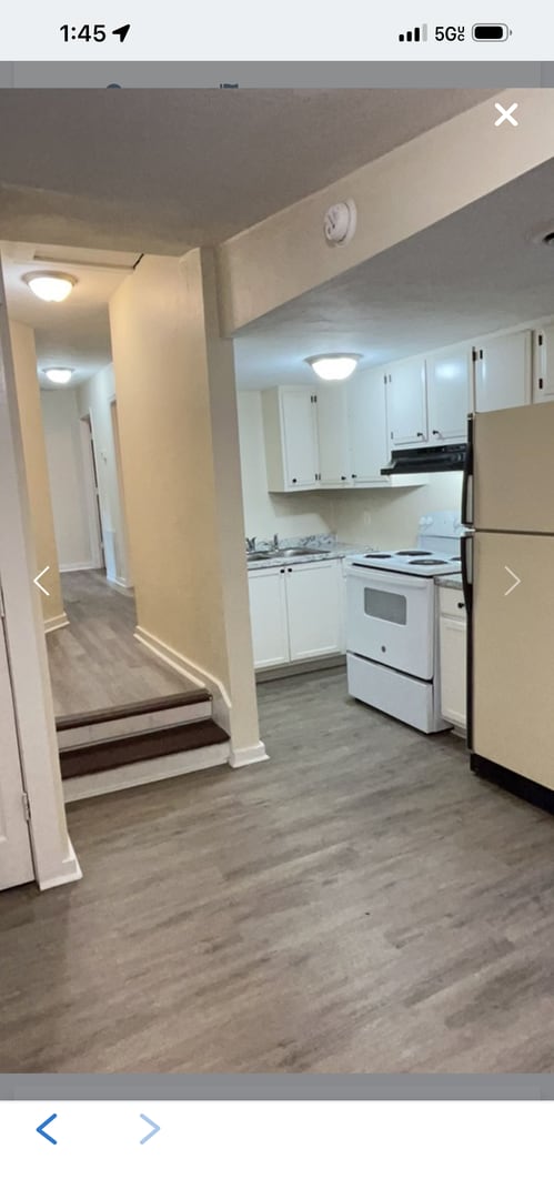 Building Photo - 611 Stewart Ave SE