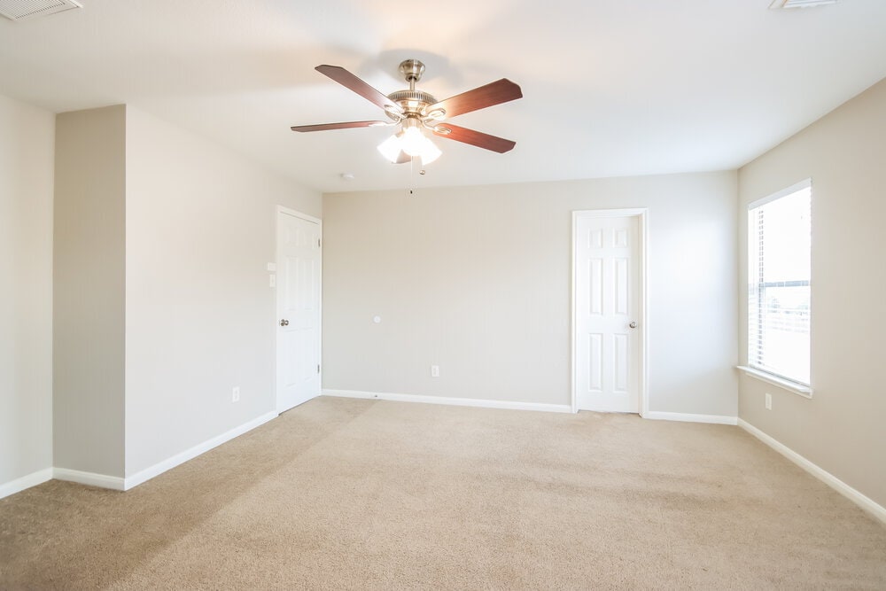 Building Photo - 8119 Stagewood Dr