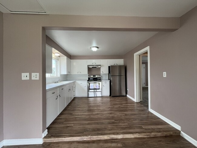 Building Photo - Comfortable Country Retreat on Verboort Road with .22-Acre Lot with Garage and Covered Parking