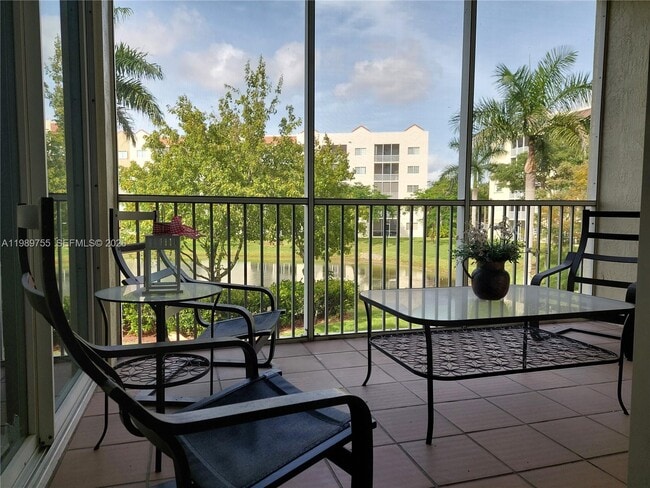 Building Photo - 10710 NW 66th St