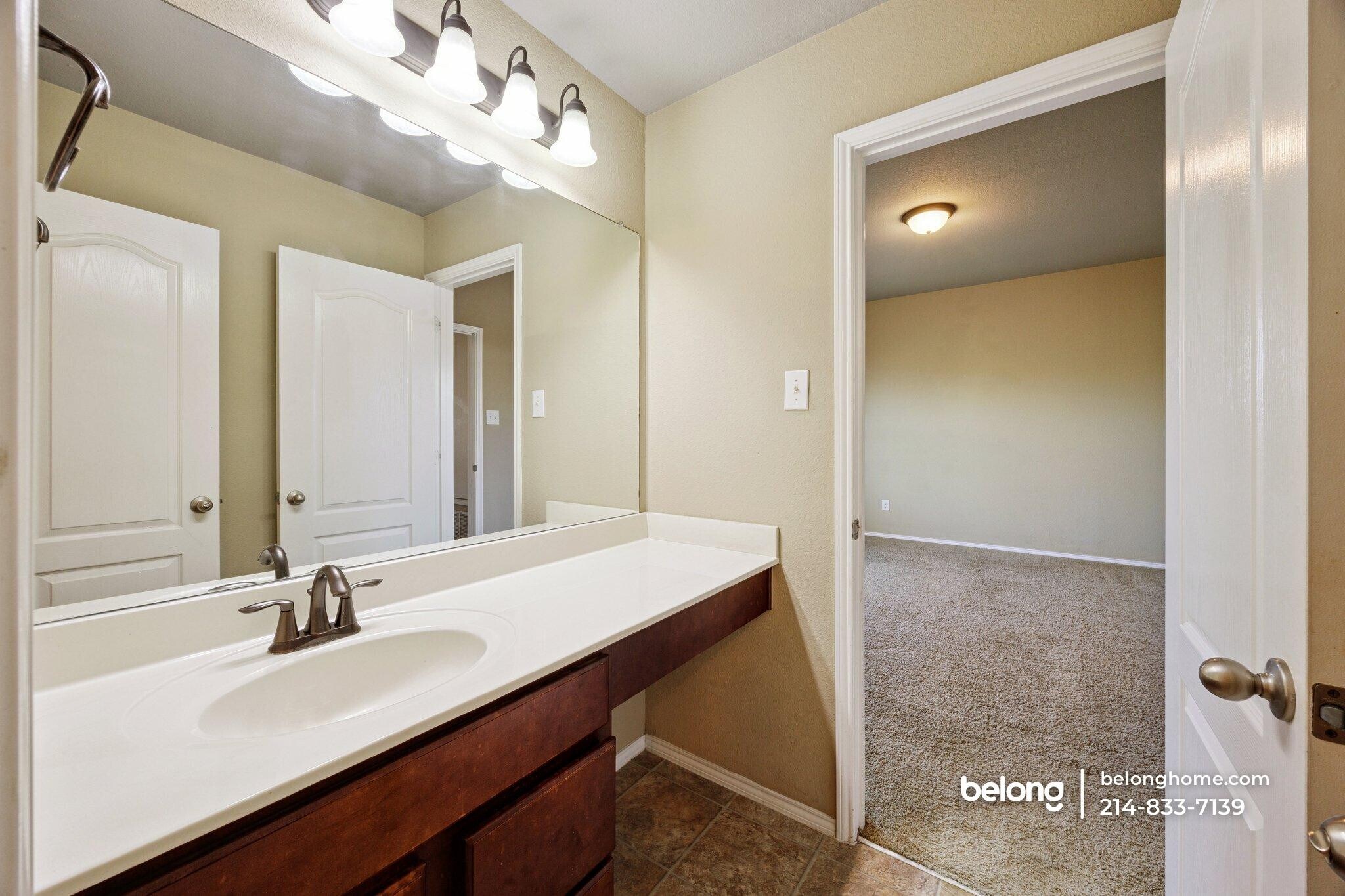 Building Photo - 2128 Valley Forge Trail