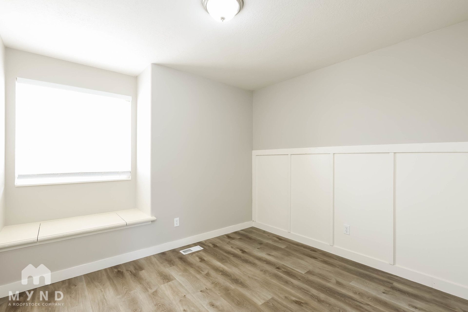 Building Photo - 1652 N 2275 W