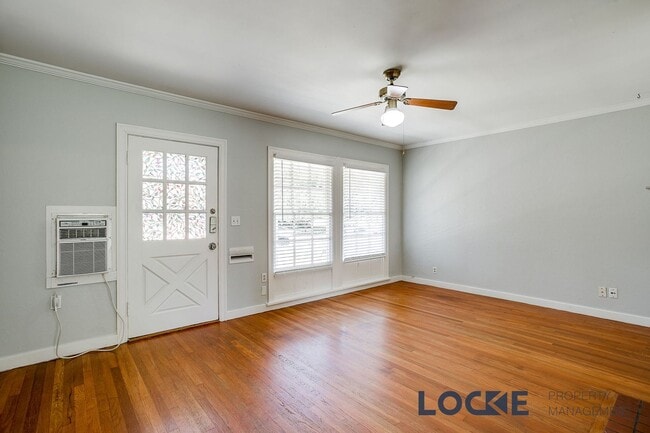 Building Photo - Charming 2 bedroom home in Arlington Heights