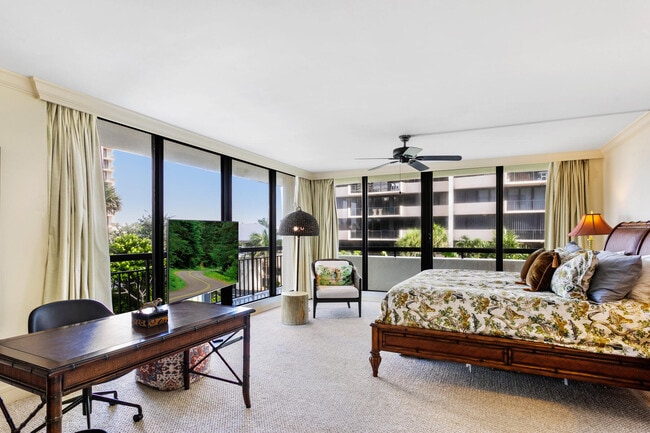 Building Photo - 4050 N Ocean Dr