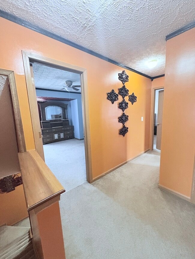 Building Photo - Furnished 4BR 2 BA Home w/ Covered Patio in Groveport!