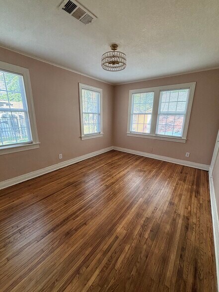 Building Photo - 103 N Delaware Ave