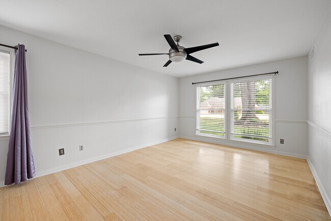 Building Photo - 1879 Corbin Rd