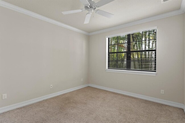 Building Photo - 224 S Audubon Ave