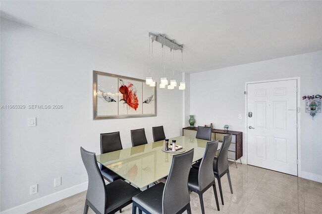 Building Photo - 2501 S Ocean Dr