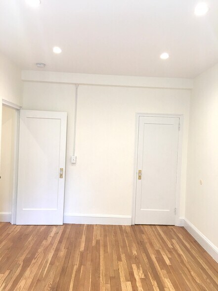 Building Photo - 16 Chauncy Street