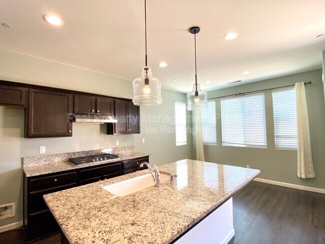 Building Photo - 2534 Mustang Dr