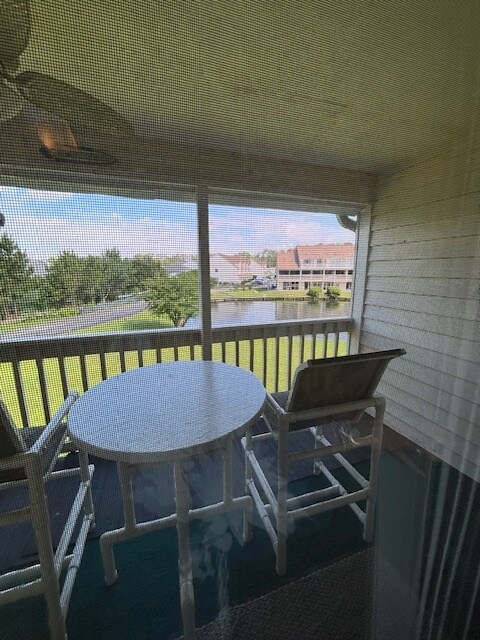 Building Photo - 510 Fairwood Lakes Dr