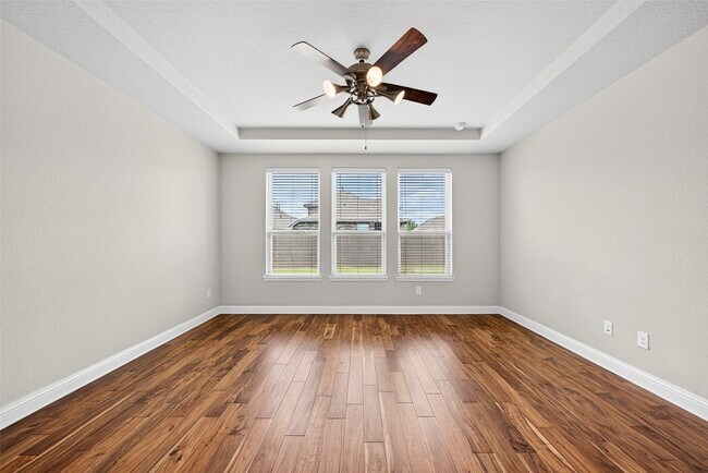 Building Photo - 19202 Presa Canyon Dr