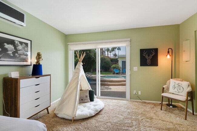 Building Photo - 74533 Peppertree Dr