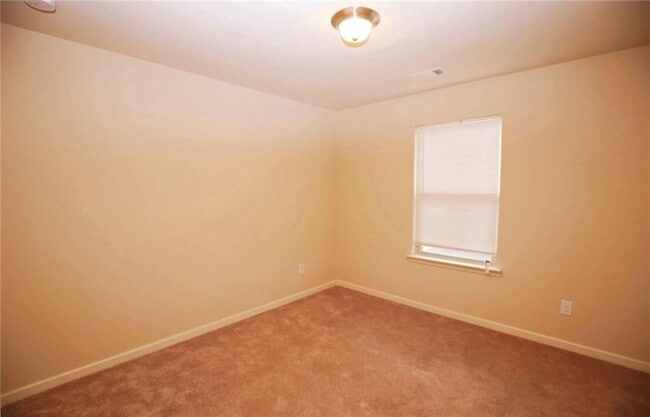 Building Photo - 2293 Spicy Pine Dr