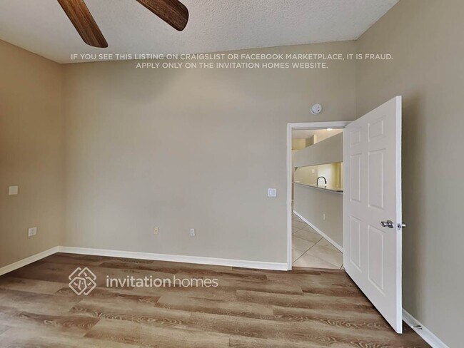 Building Photo - 16015 Buxley Ct