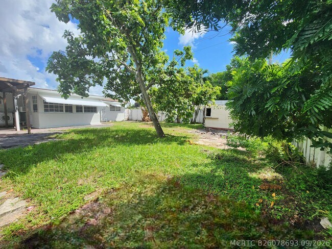 Building Photo - 8760 NW 14th St