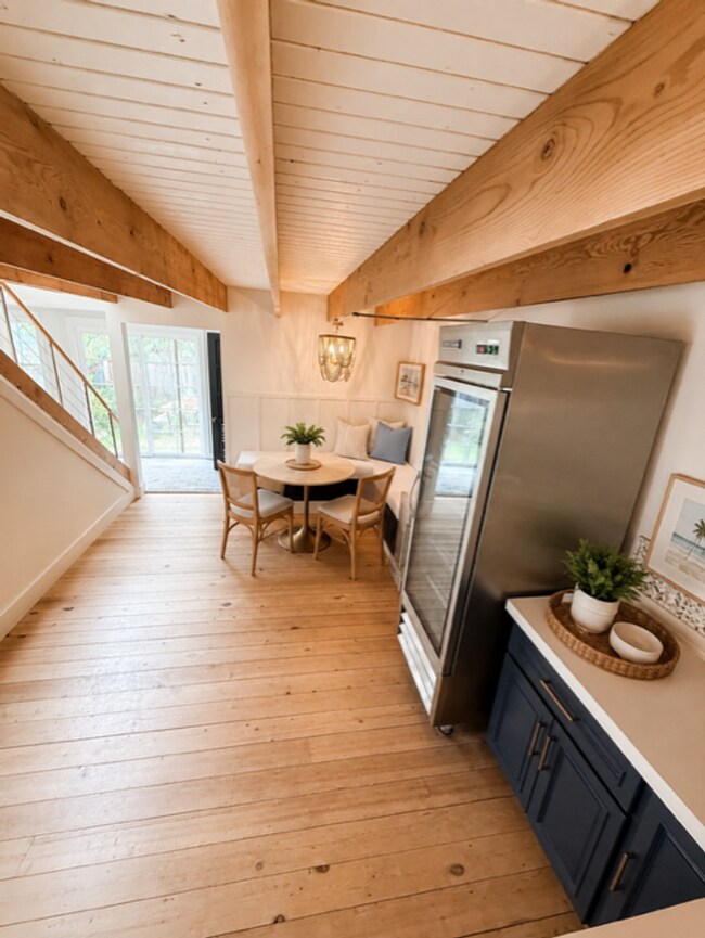 Building Photo - Stunning Designer Coastal Retreat | Fully Renovated Luxury Home in Ocean Park