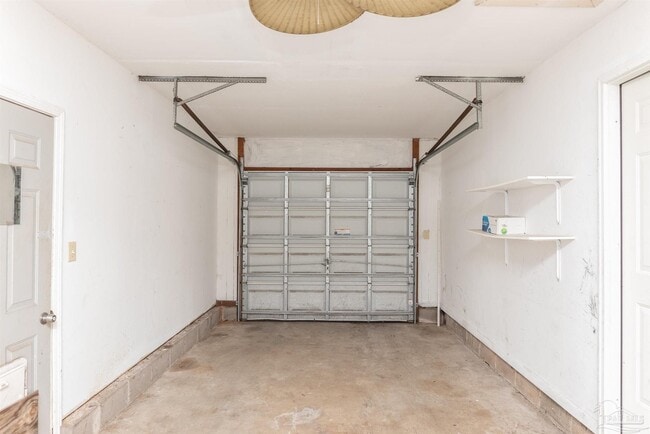 Building Photo - 525 Quigley Rd