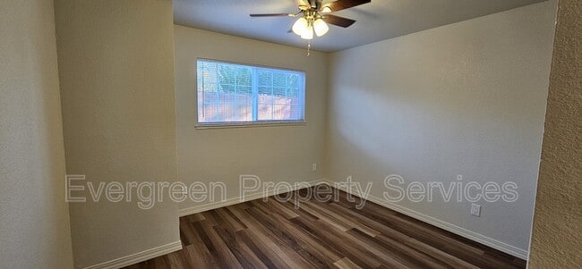 Building Photo - 4184 Oro Ln