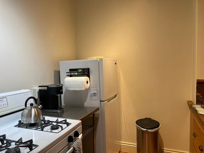 Interior Photo - EB Green Residence