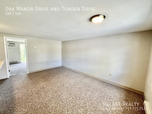 Building Photo - 204 Oak Manor Dr