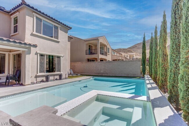 Building Photo - 12735 Coastline Shadow St