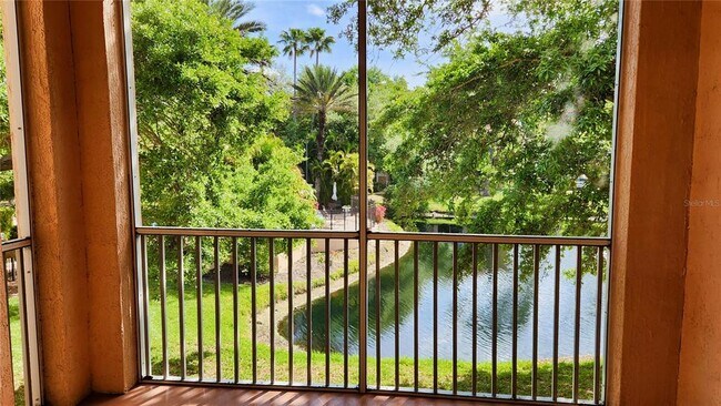 Building Photo - 4114 Central Sarasota Pkwy