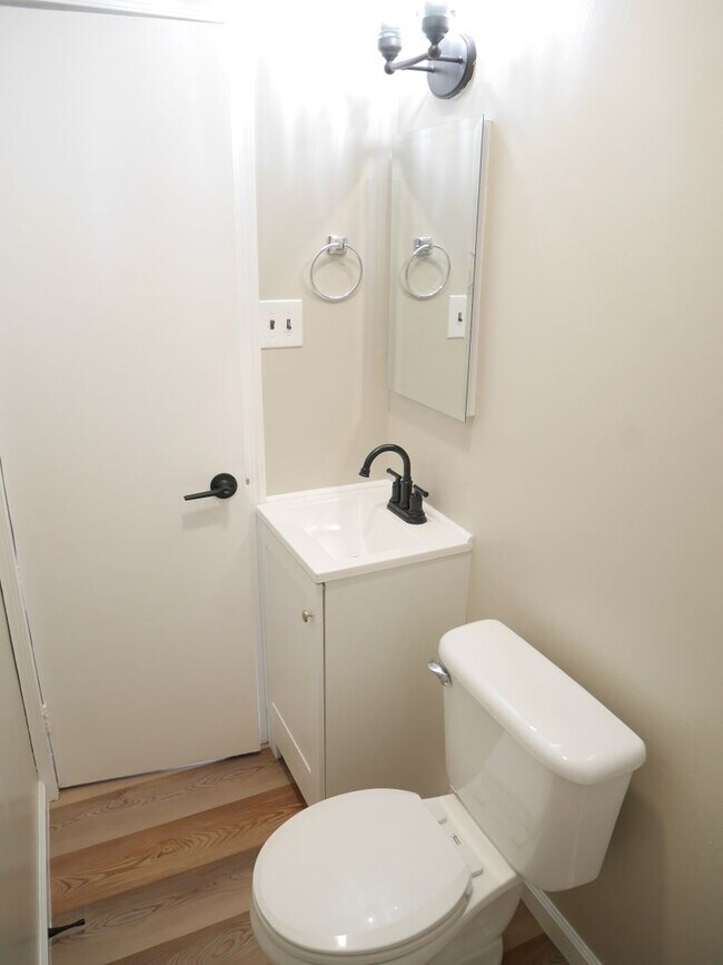 Building Photo - Renovated Corner Apartment- Canton, MD MOV...