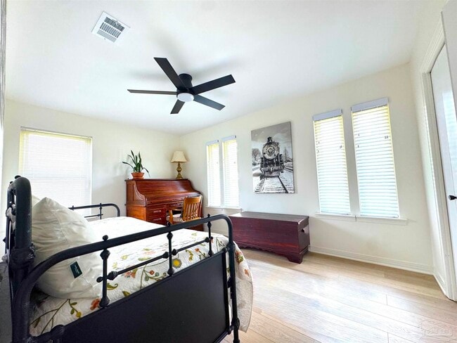 Building Photo - 3585 Riddick Dr