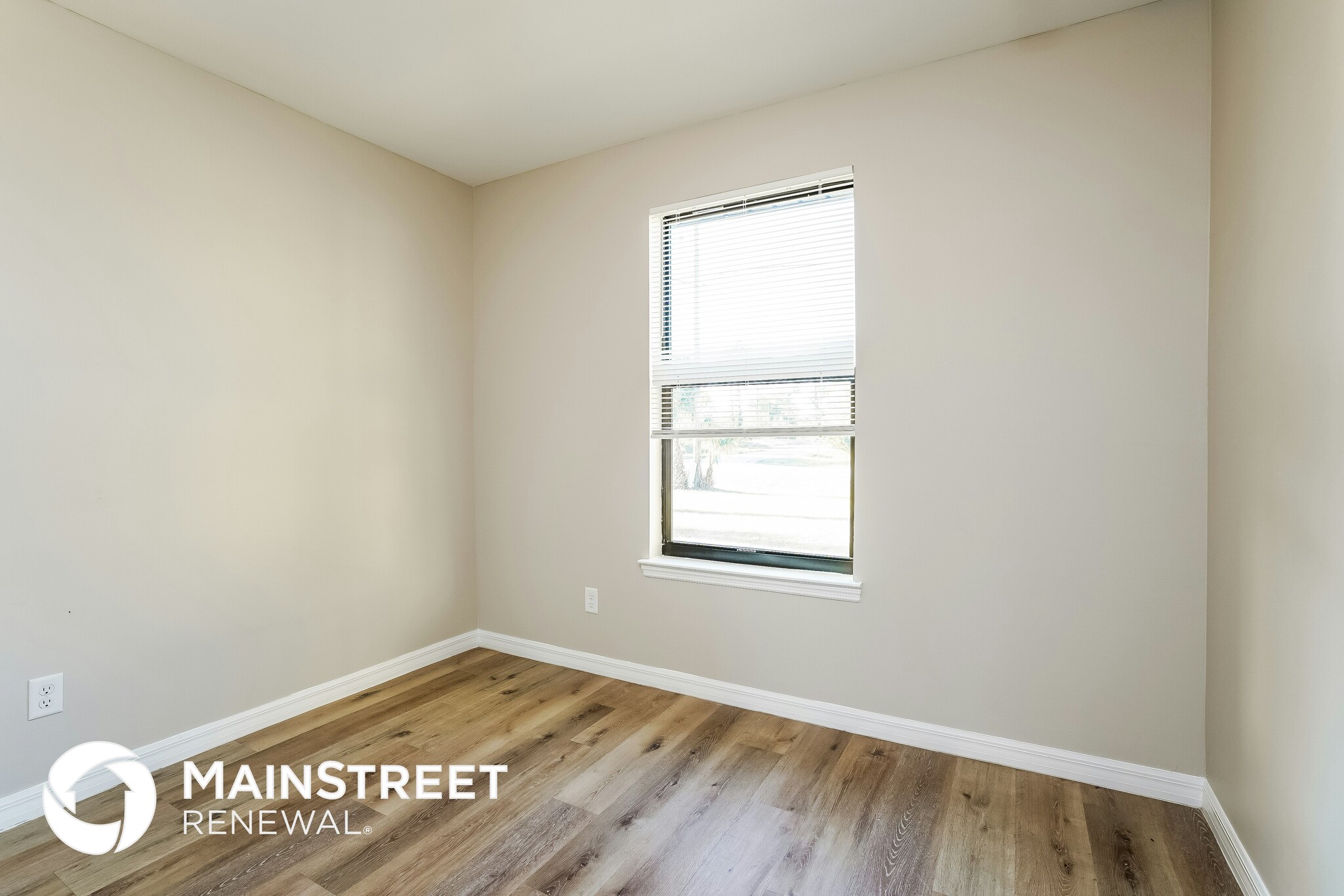 Building Photo - 3800 34th St SW