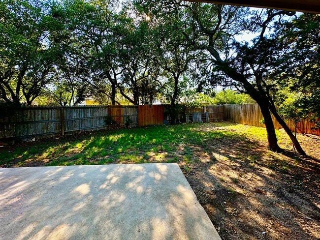 Building Photo - 3 Bedroom on Patriot