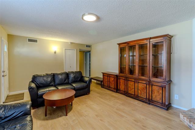 Building Photo - 2614 St George Dr