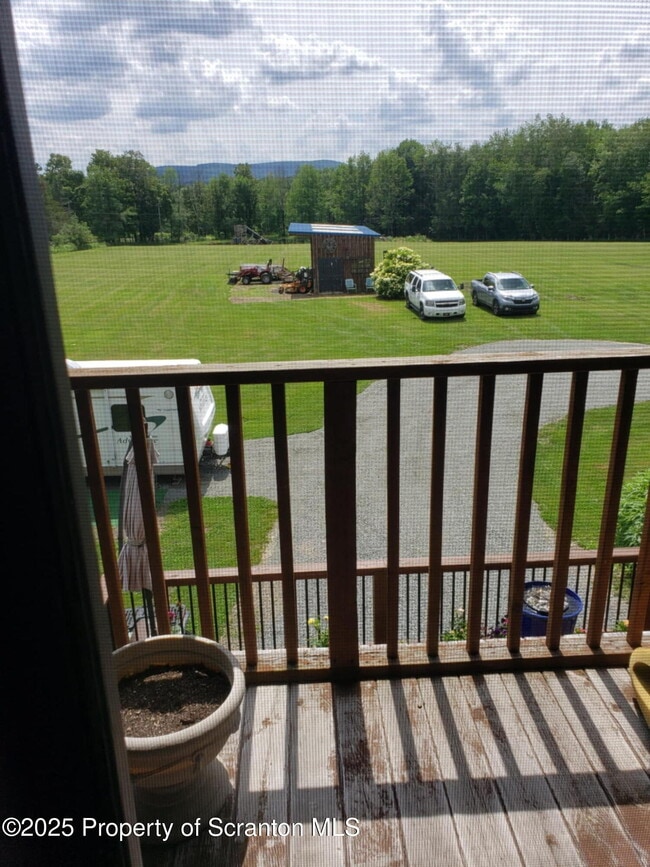 Building Photo - 2129 Bethany Turnpike