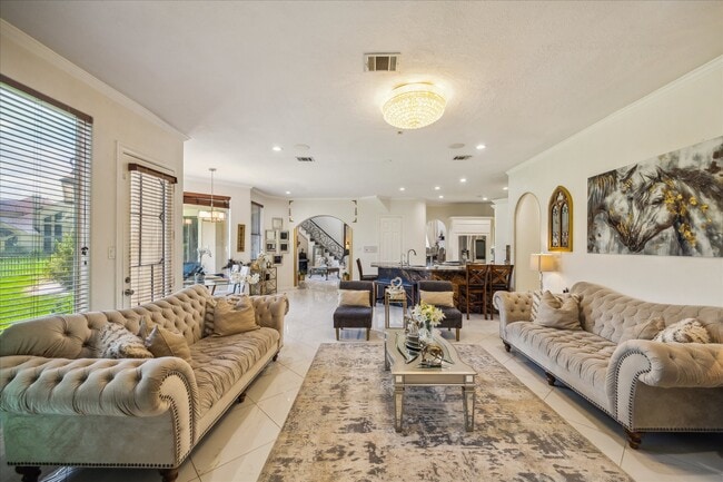 Building Photo - 14 Lake Mist Ct