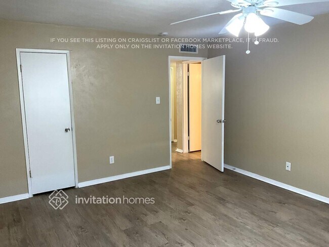 Building Photo - 625 Valley View Dr