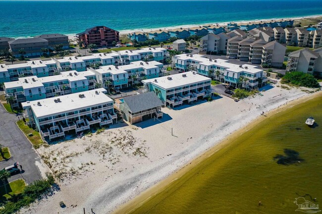 Building Photo - 1100 Fort Pickens Rd